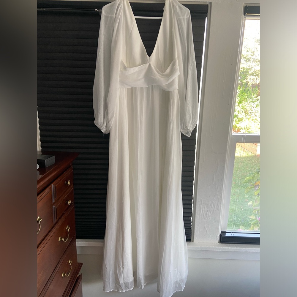 Lulus Bridal Gown - Size L. White.